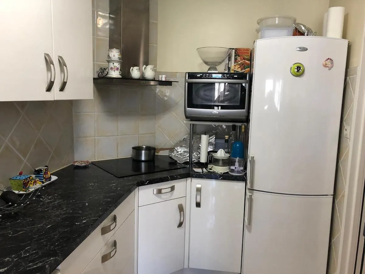 公寓 Appartement Vue Mer Panoramique 昂蒂布